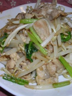 簡単!豚肉ともやしと小松菜の炒め物-レシピのメイン写真
