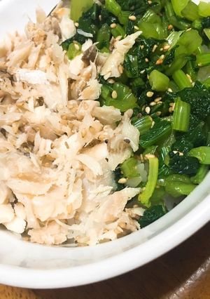 鯖ほぐしの二色丼-レシピのメイン写真