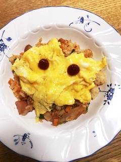 余り野菜でガテン系オムライスチャーハン-レシピのメイン写真