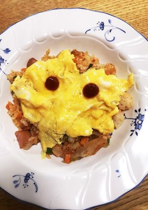 余り野菜でガテン系オムライスチャーハン-レシピのメイン写真
