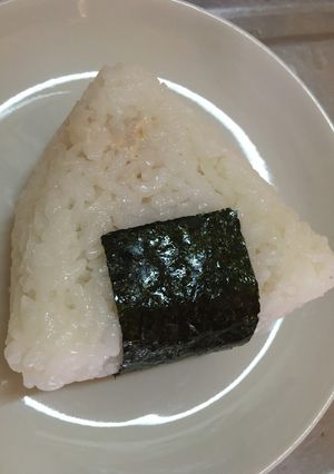 コンビニ超え！？ツナマヨにぎり-レシピのメイン写真