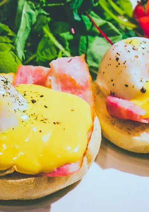 72℃ 濃厚 エッグベネディクト-レシピのメイン写真