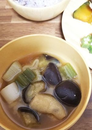 5分で！なすと長ネギのお味噌汁-レシピのメイン写真