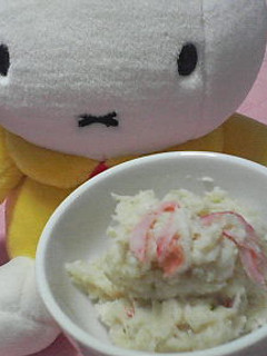 ちょっとヘルシー♫♬カニかまポテトサラダ-レシピのメイン写真