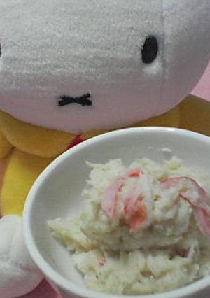 ちょっとヘルシー♫♬カニかまポテトサラダ-レシピのメイン写真