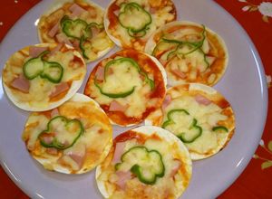 フライパンで作る 余った餃子の皮ピザ-レシピのメイン写真