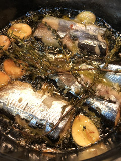 ストウブ鍋で作る秋刀魚のオリーブ油揚げ煮-レシピのメイン写真