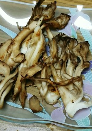 簡単にもう1品(๑• •๑)焼き舞茸~♪-レシピのメイン写真