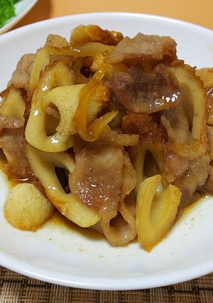 【龍愛】豚バラ肉とちくわの甘辛炒め-レシピのメイン写真