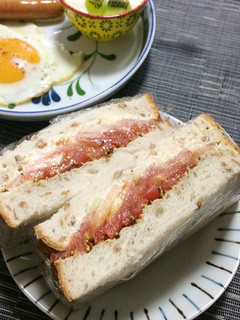 幸せ朝食♪「トマトサンド」-レシピのメイン写真