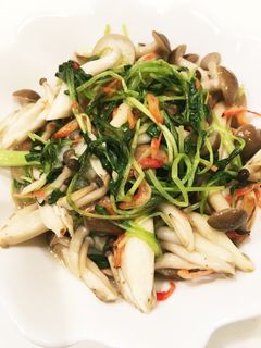 時短おかず☆空芯菜としめじの中華炒め-レシピのメイン写真