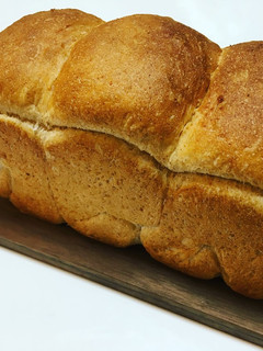 我が家の全粒粉食パン-レシピのメイン写真
