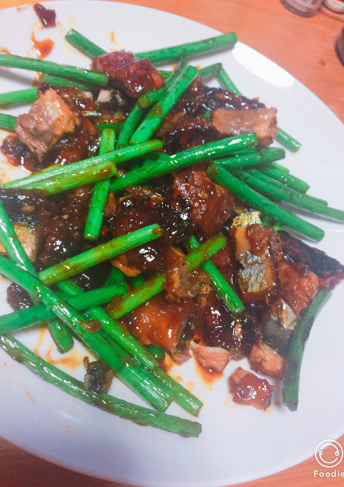さんまの蒲焼きとニンニクの芽の炒め物-レシピのメイン写真