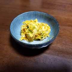 รูปของ カボチャのクリームチーズとナッツのサラダ