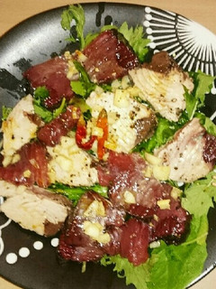 かつおと、にんにくのオイルサラダ-レシピのメイン写真