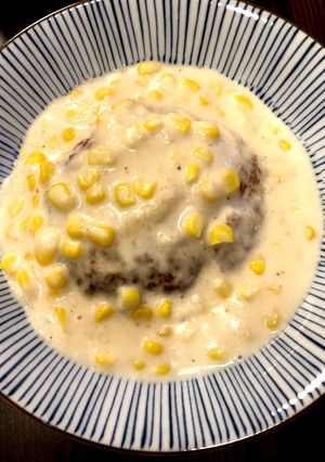 はんぺん入りハンバーグのコーンクリーム-レシピのメイン写真