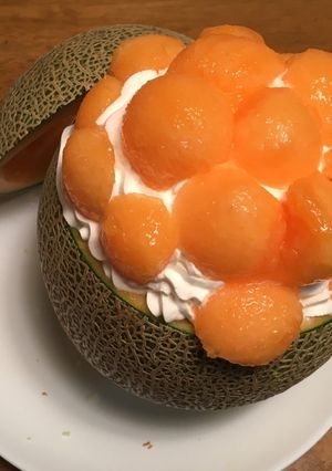 まるごとメロンケーキ-レシピのメイン写真