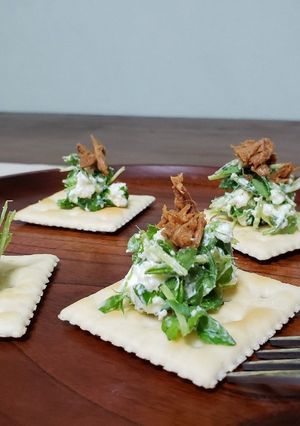 まぐろ缶!豆苗クリームチーズのおつまみ!-レシピのメイン写真