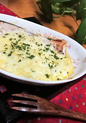 子供も喜ぶ【鮭のタルタルソースグラタン】-レシピのメイン写真
