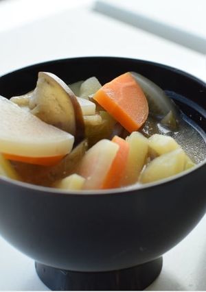 【エコレシピ】野菜たっぷりの味噌汁-レシピのメイン写真