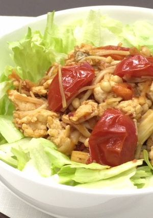 ベジ♪トマトとキムチのそぼろ丼-レシピのメイン写真