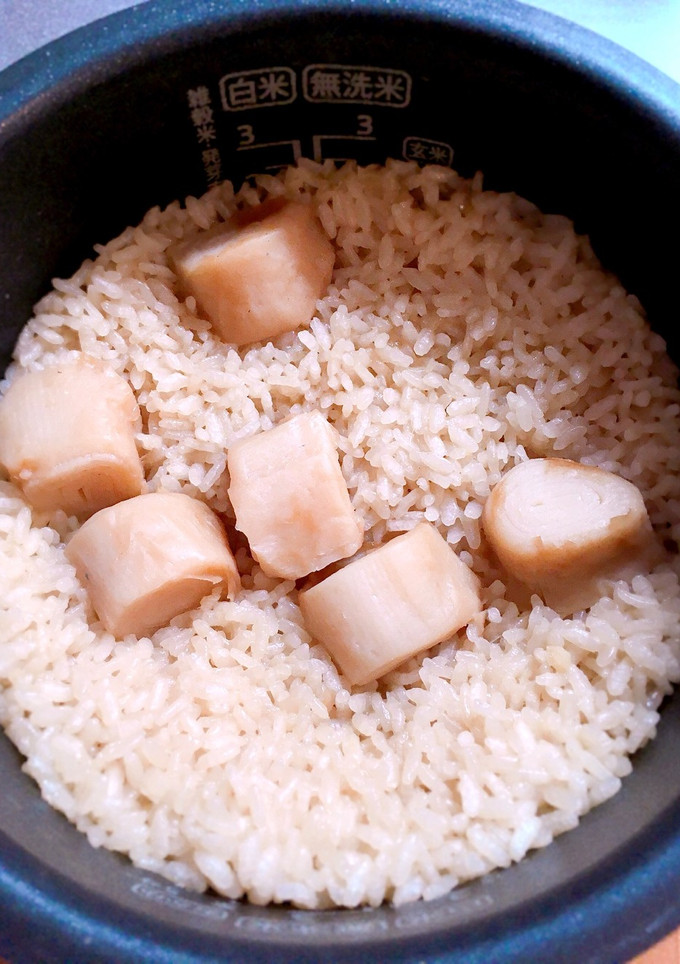 節約 ホタテ風味かまぼこの炊き込みご飯-レシピのメイン写真
