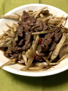 電子レンジで牛肉とごぼうの甘辛煮-レシピのメイン写真