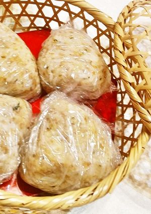 醤油チーズ大葉梅干しごまアレンジおにぎり-レシピのメイン写真