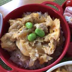 รูปของ 麺つゆで簡単10分、親子丼弁当♪