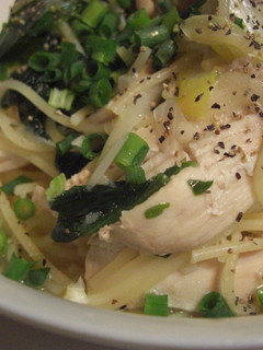 レンジ蒸し鶏とねぎのパスタ-レシピのメイン写真