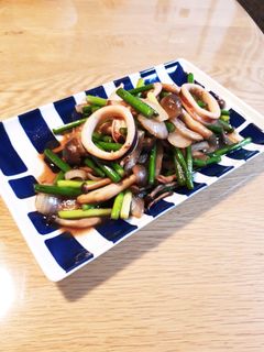 イカとニンニクの芽のバター醤油炒め★-レシピのメイン写真