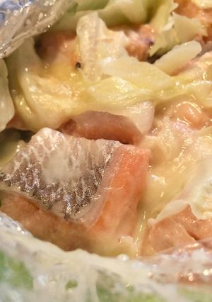 鮭とキャベツのニンニクチーズ蒸し❁-レシピのメイン写真