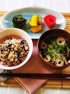 梅ひじきご飯 しらすVer-レシピのメイン写真