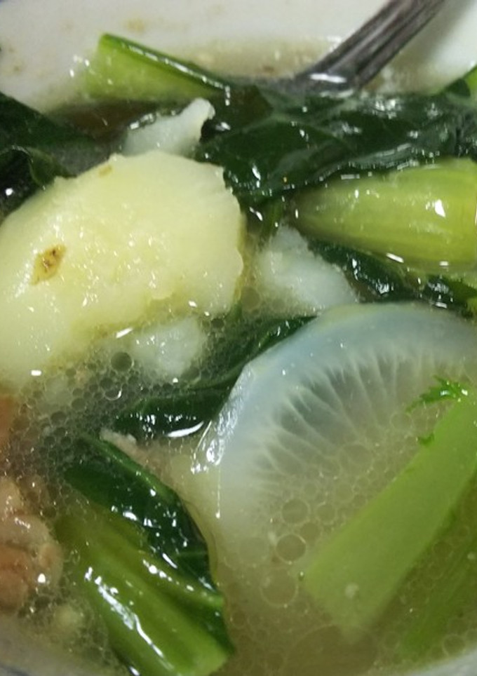 簡単絶品・野菜たっぷりの豚骨スープ-レシピのメイン写真