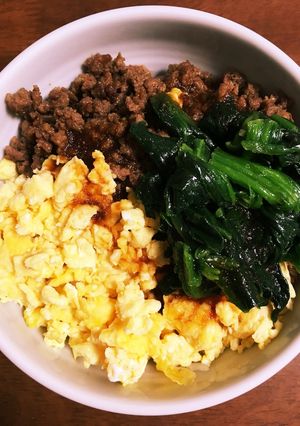 子供が好きな3色丼-レシピのメイン写真