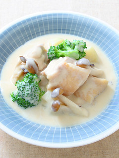 「追いがつおつゆ」で鶏のクリーム煮-レシピのメイン写真