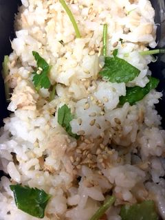 ツナマヨと三つ葉の混ぜご飯-レシピのメイン写真