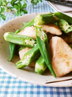 鶏むね肉とオクラのゆず胡椒炒め-レシピのメイン写真