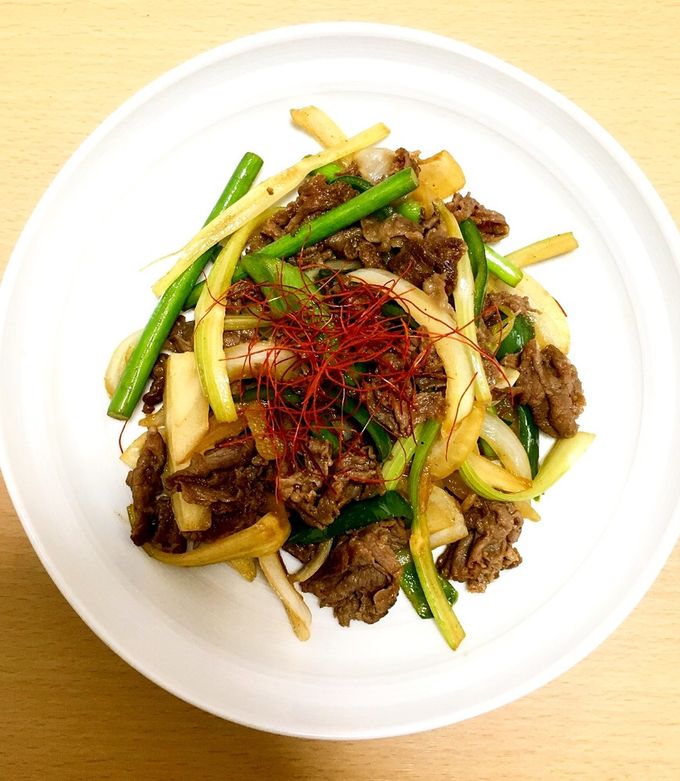 牛肉とセロリの炒め物-レシピのメイン写真