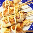 フライパンで♪鶏胸肉の一味串焼き