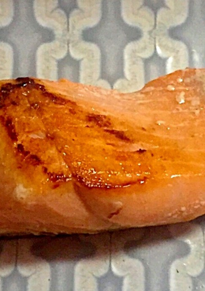 皮まで美味しい 秋鮭のフライパン焼き-レシピのメイン写真