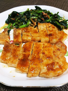 さっぱり梅トンテキ 青菜添え-レシピのメイン写真