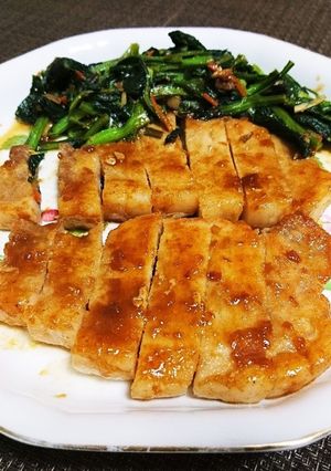 さっぱり梅トンテキ 青菜添え-レシピのメイン写真