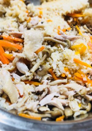 手羽先ときのこの炊き込みご飯 QC 鶏肉-レシピのメイン写真