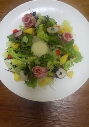華やかハーブとムースサラダ-レシピのメイン写真