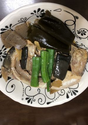 濃厚＆ふっくらブリのアラ煮-レシピのメイン写真