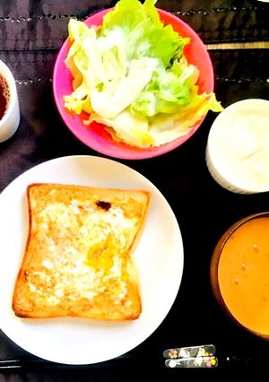 休日朝ごはん*簡単エッグトースト-レシピのメイン写真