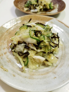 胡麻油香る♪キャベツの塩昆布合え♡-レシピのメイン写真