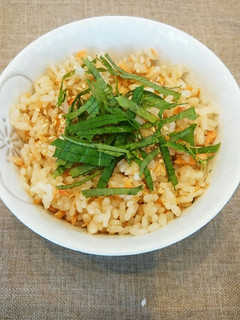 簡単!鮭の炊き込みご飯-レシピのメイン写真