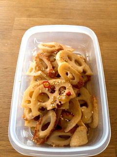 お弁当のおかず♡レンコンとちくわの炒め煮-レシピのメイン写真